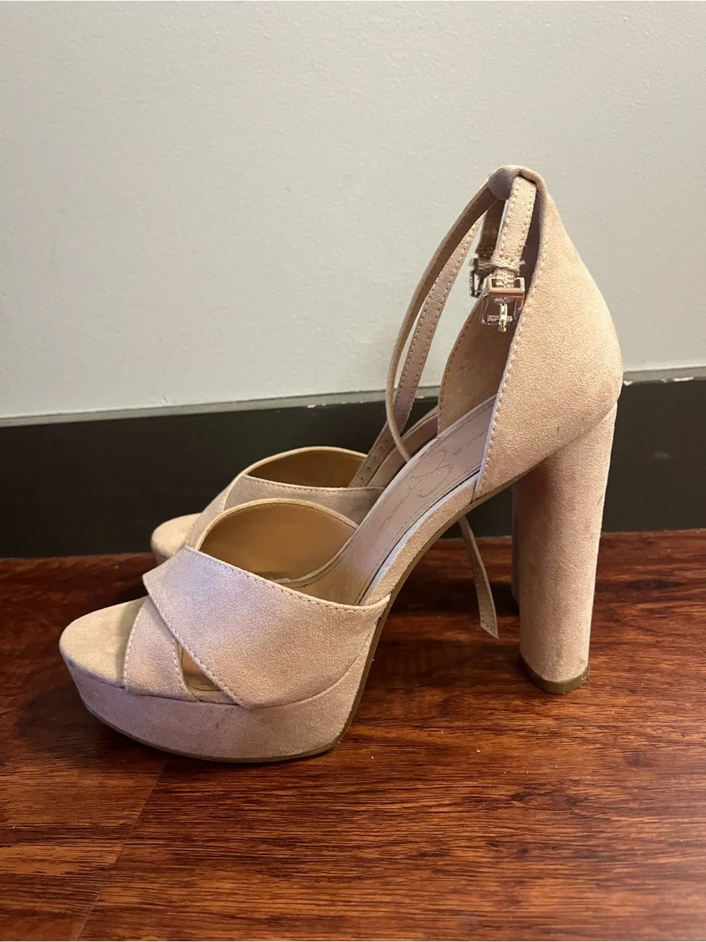 Jessica Simpson Cream Platform Sandals